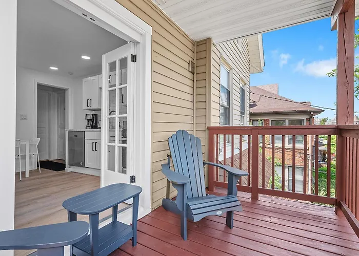 Shadyside, 3b Modern And Stylish Private Bedroom With Shared Bathroom And Free Parking * Pittsburgh